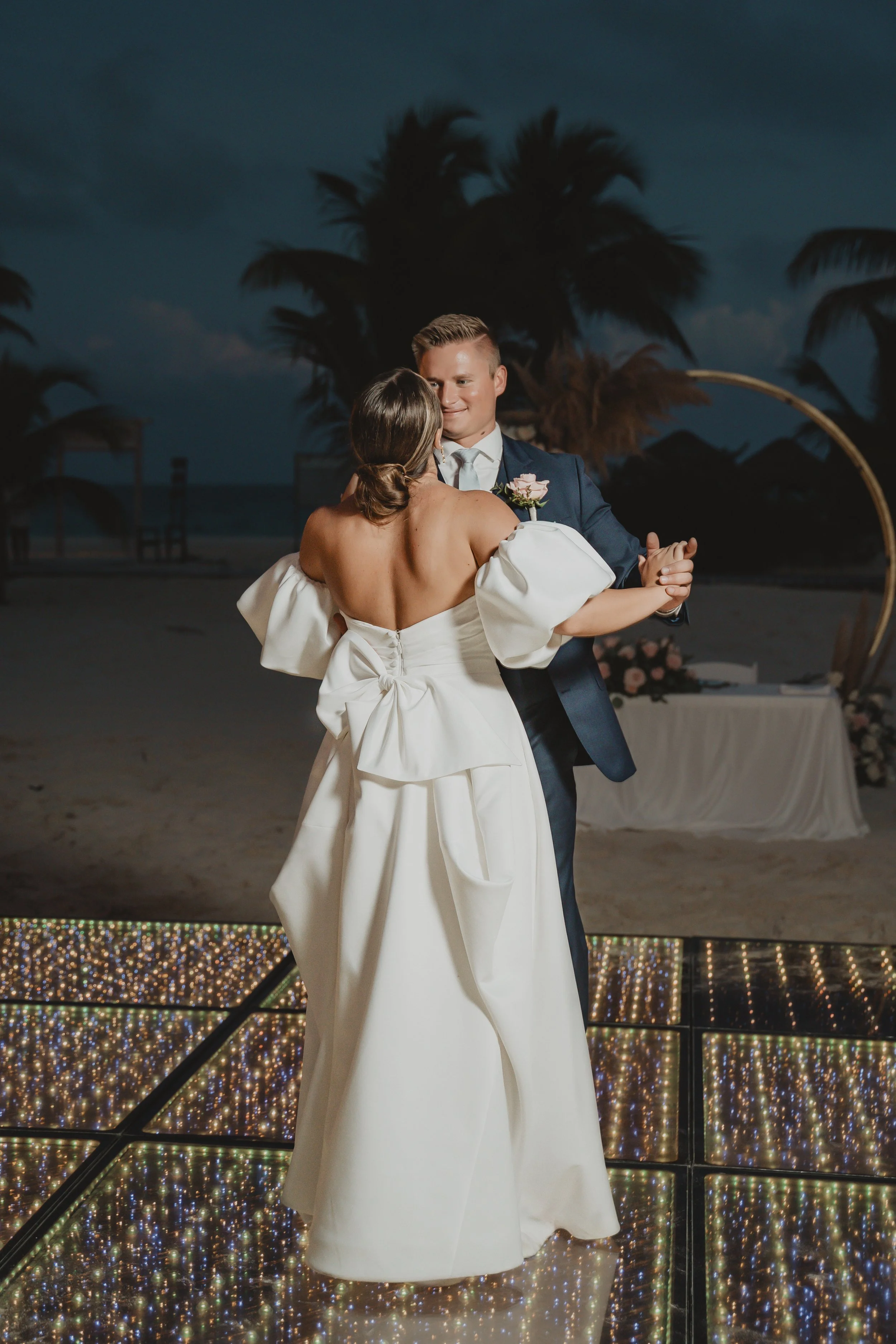 Brandi + Blaine-Mex at Last-608.jpg