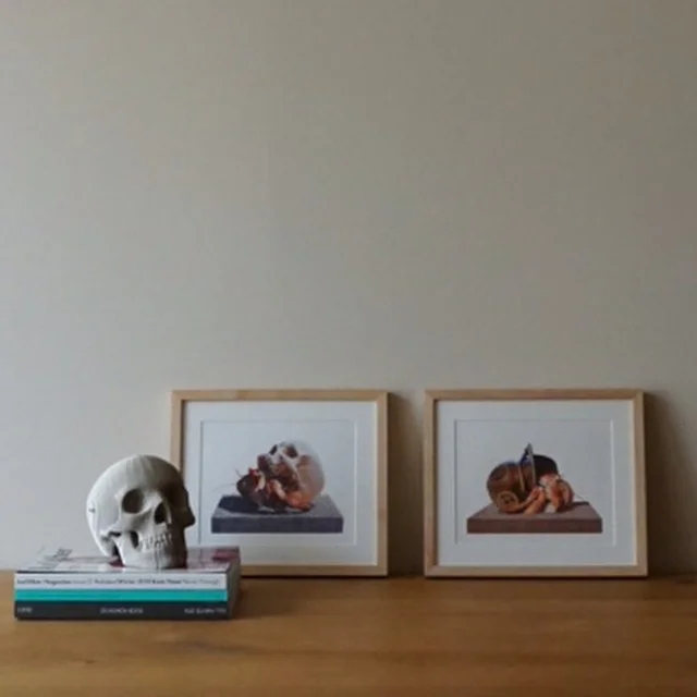 Spent the rainy weekend looking through magazines
#joshkeyes #momentswithsunday #skulls