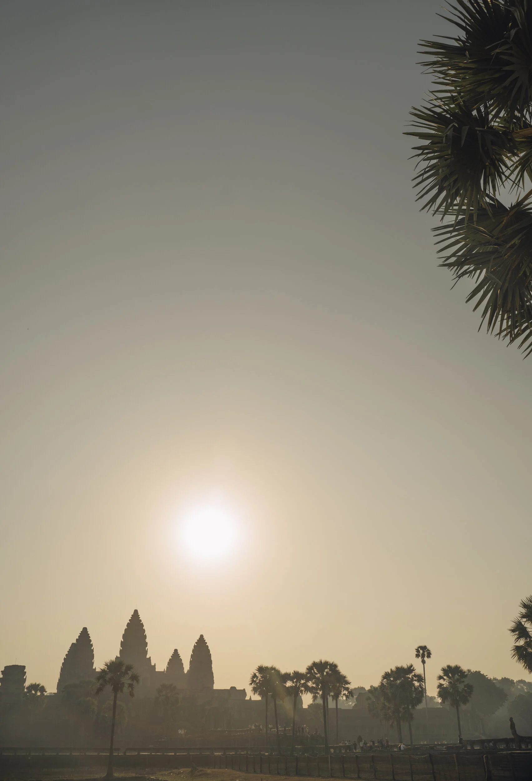 cambodiatyweb_angkorwat-12.jpg