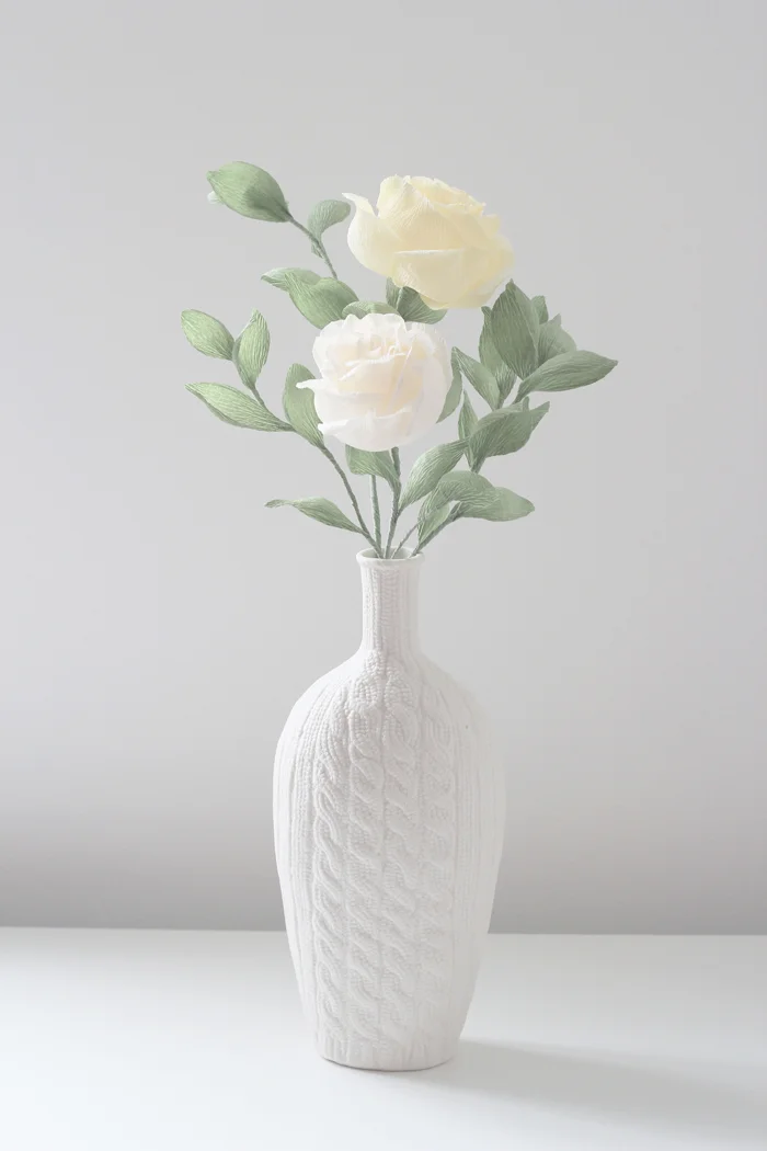 pale yellow&white roses duo_01.JPG