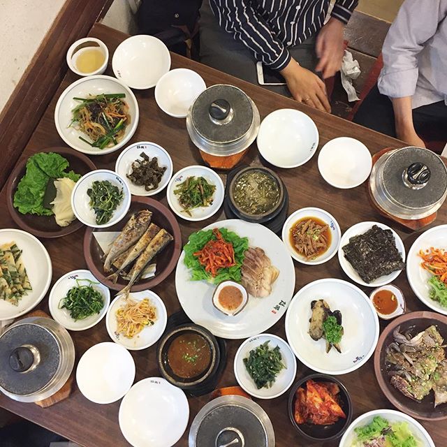 This was the beginning of Family and Seoul food marathon. #loveeverymoment #bitatravels #hanjungsik