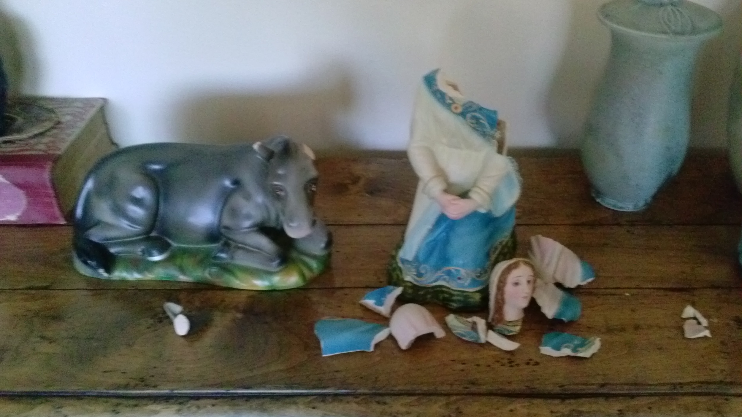 Restoration : Broken Nativity