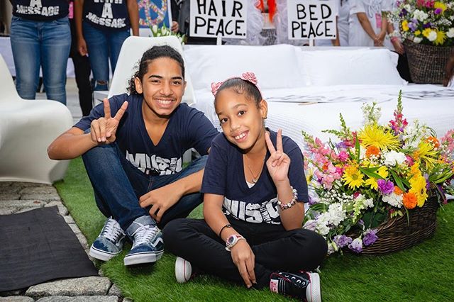 #peace and #love at the @lennonbus, thanks for sending us these photos