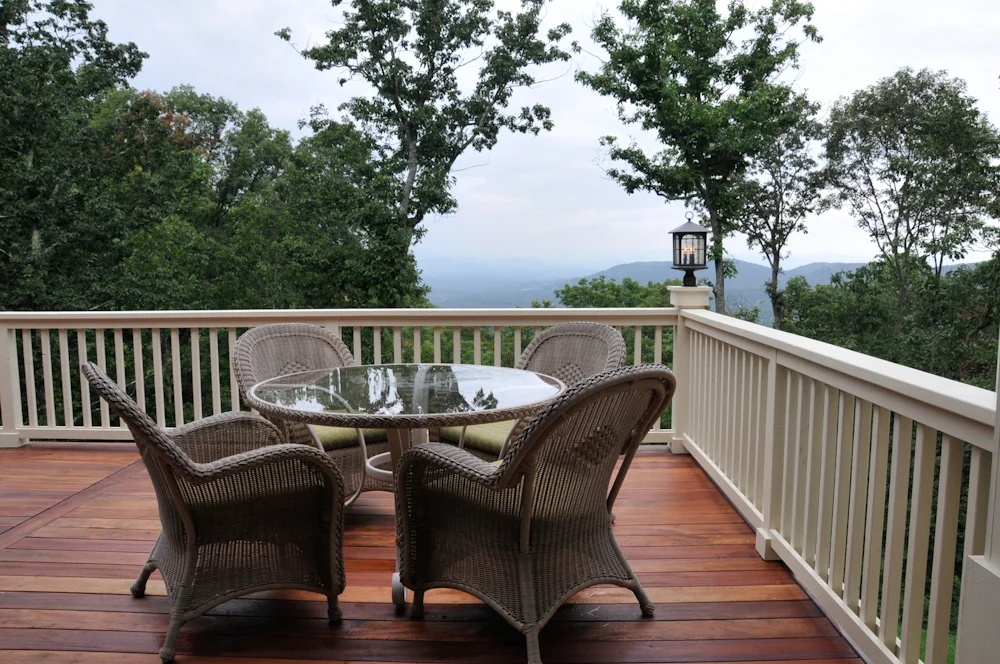 Haas Residence, Spectacular views, and detail of Tigerwood Deck and handrail.