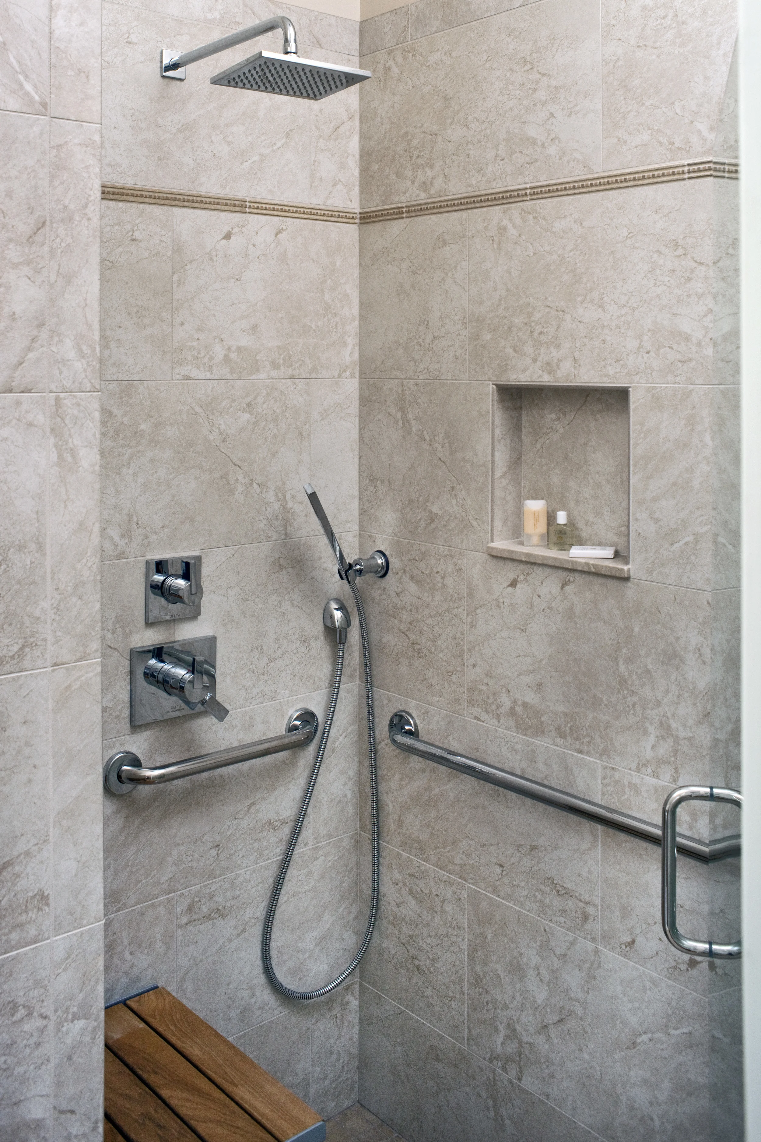 Handicap Accessible Shower in the Ribbons and Roses Room at the Albemarle Inn, Asheville.