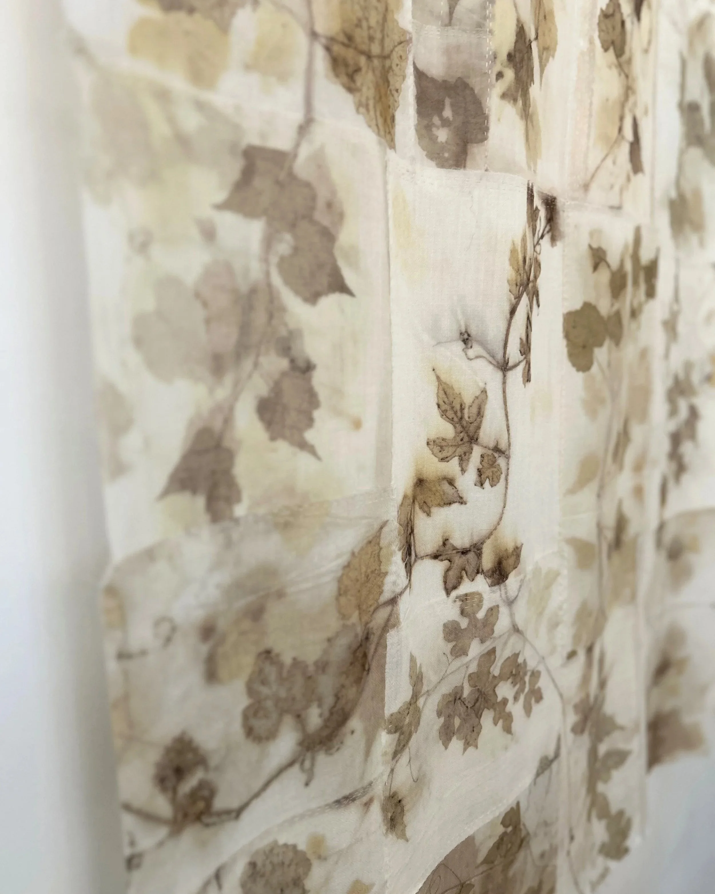 Unitled_sheer_wool_2_helleberg.jpg