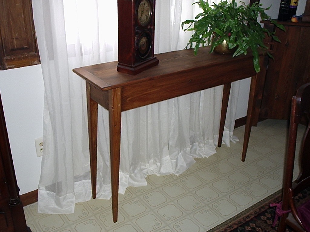 Console/Entry/Hall/Sofa Table with Tapered Legs