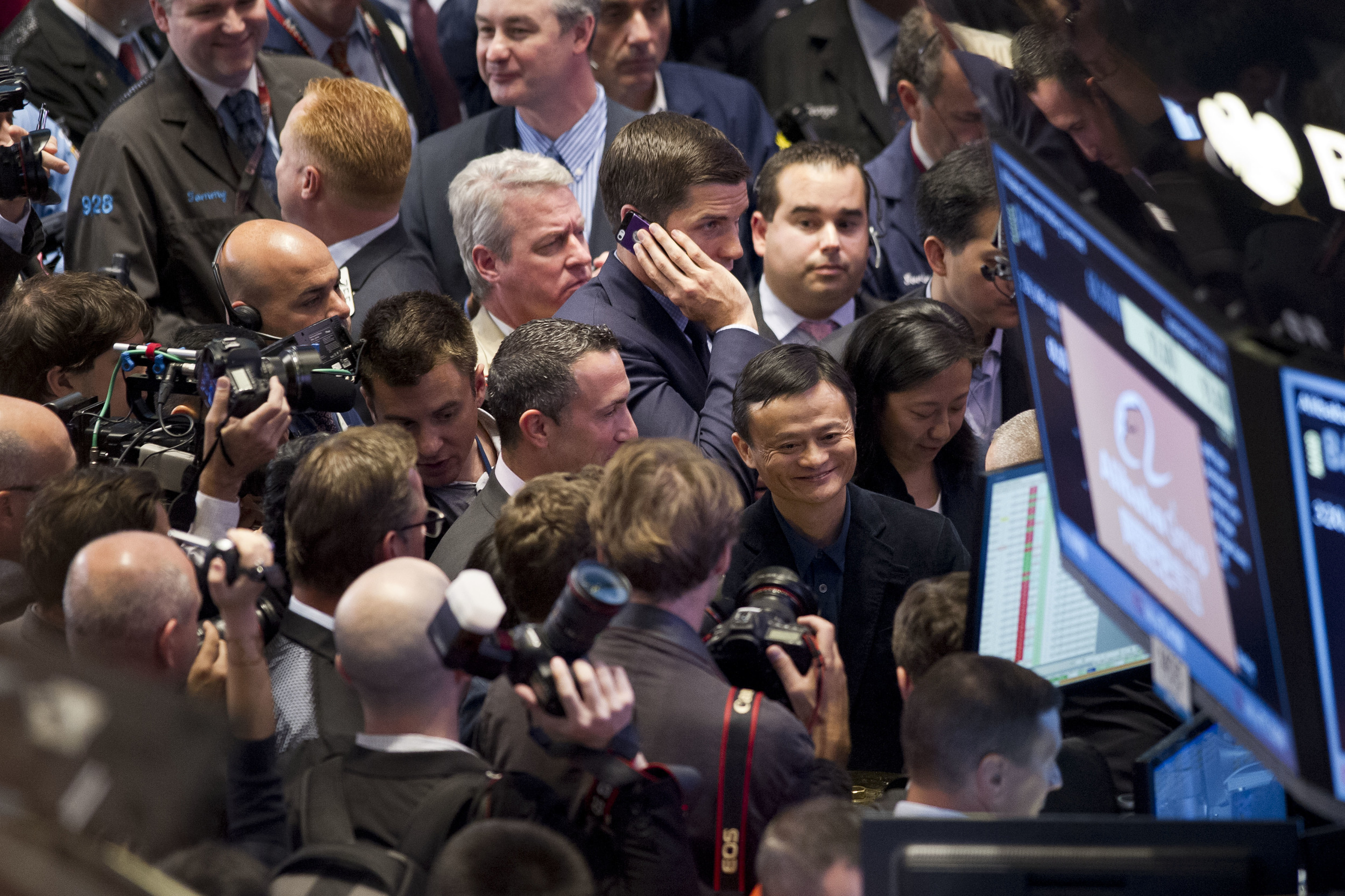  Alibaba CEO Jack Ma smiles calmly as his company brings the Exchange the largest IPO in history with an initial valuation of 25 billion USD.&nbsp; 