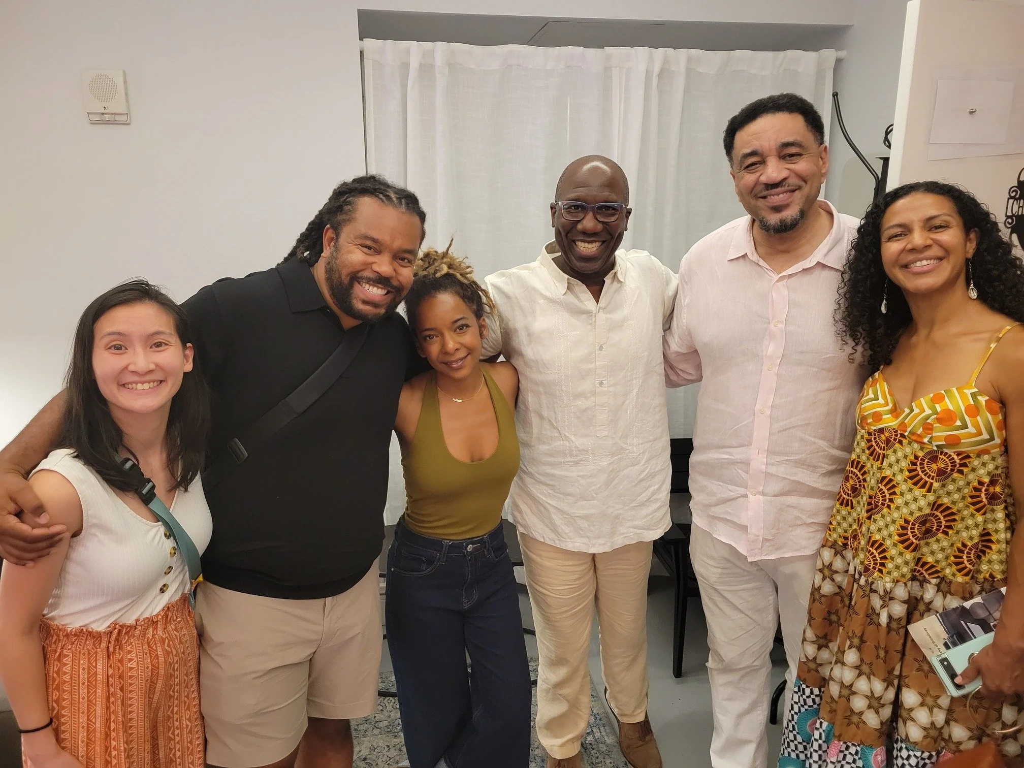 Greeted backstage after Purpose