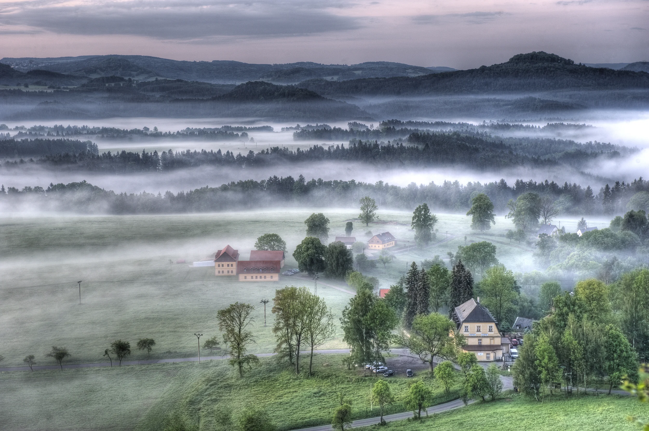 _DSC7045_tonemapped (1).jpg