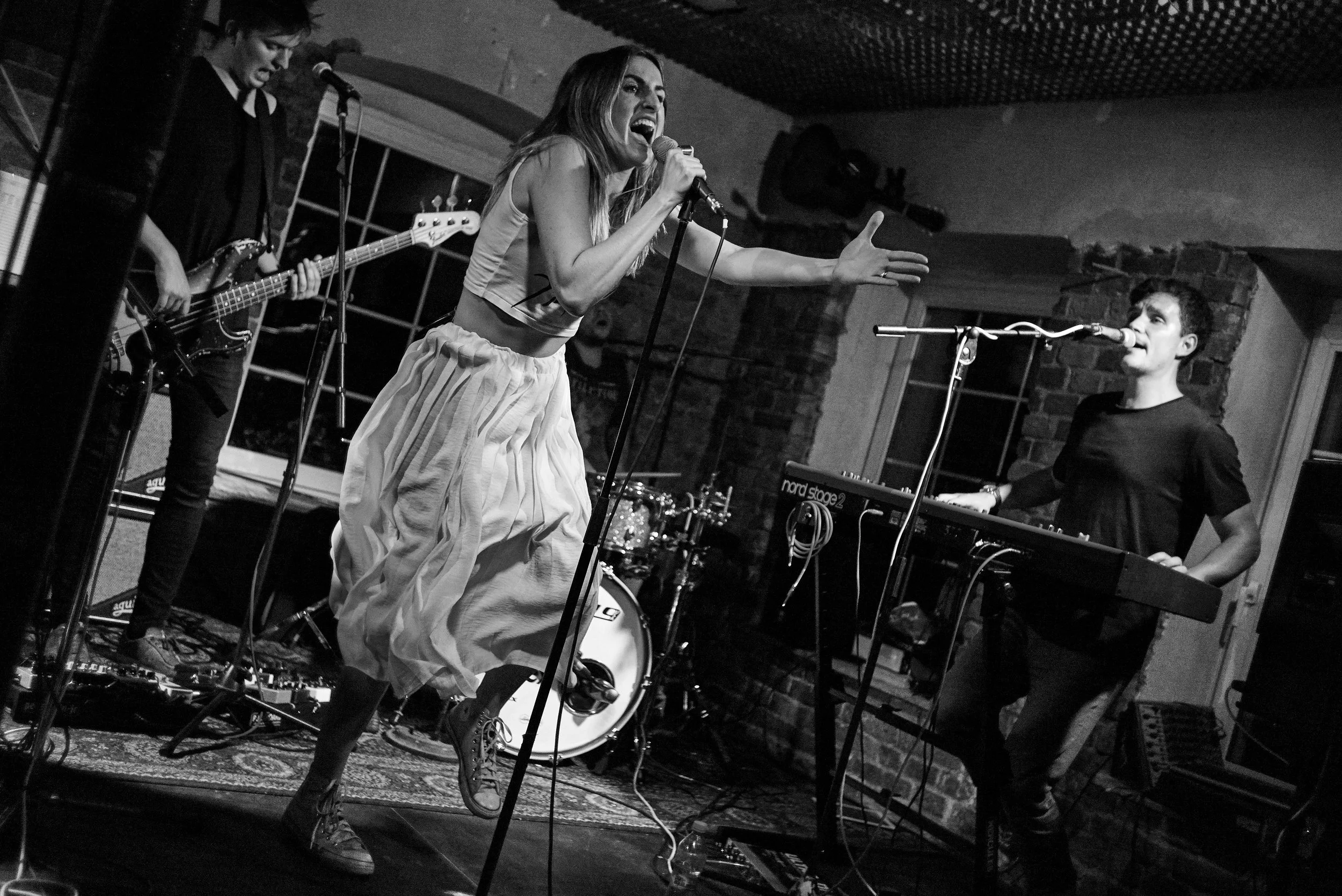 L1002097-bw.jpg