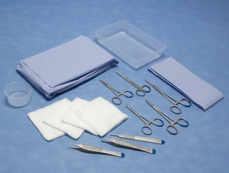 LM2016519 Kleine chirurgische set 1 Steriel veld 2 laags PE 33 gr/m2 NW 30 gr/m2 50 x 70 cm blauw 1 Tray PP 195 x 130 x 35 mm transparant 2 Arterieklemmen Baby Mosquito gebogen 10 cm 1 Chirurgisch pincet Adson micro 1 x 2 tanden 12 cm 1 Anatomisch pincet Adson 12 cm 1 Naaldvoerder Halsey gladde bek fijn 13 cm 1 Prepareerschaar gebogen 11,5 cm 1 Mesheft no. 3 12,5 cm 1 Arterieklem Kocher recht 1 x 2 tanden 14 cm 1 Gallipot PP 60 ml 4 Wondgazen 12 laags 17 dr. 10 x 10 cm 1 Gatdoek 2 laags 50 x 60 cm met plakrand rond gat Ø 6,5 cm blauw