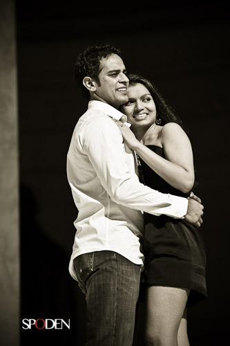 Washington DC Engagement Photographer at Georgetown Cupcake the Jefferson Memorial and Union Station