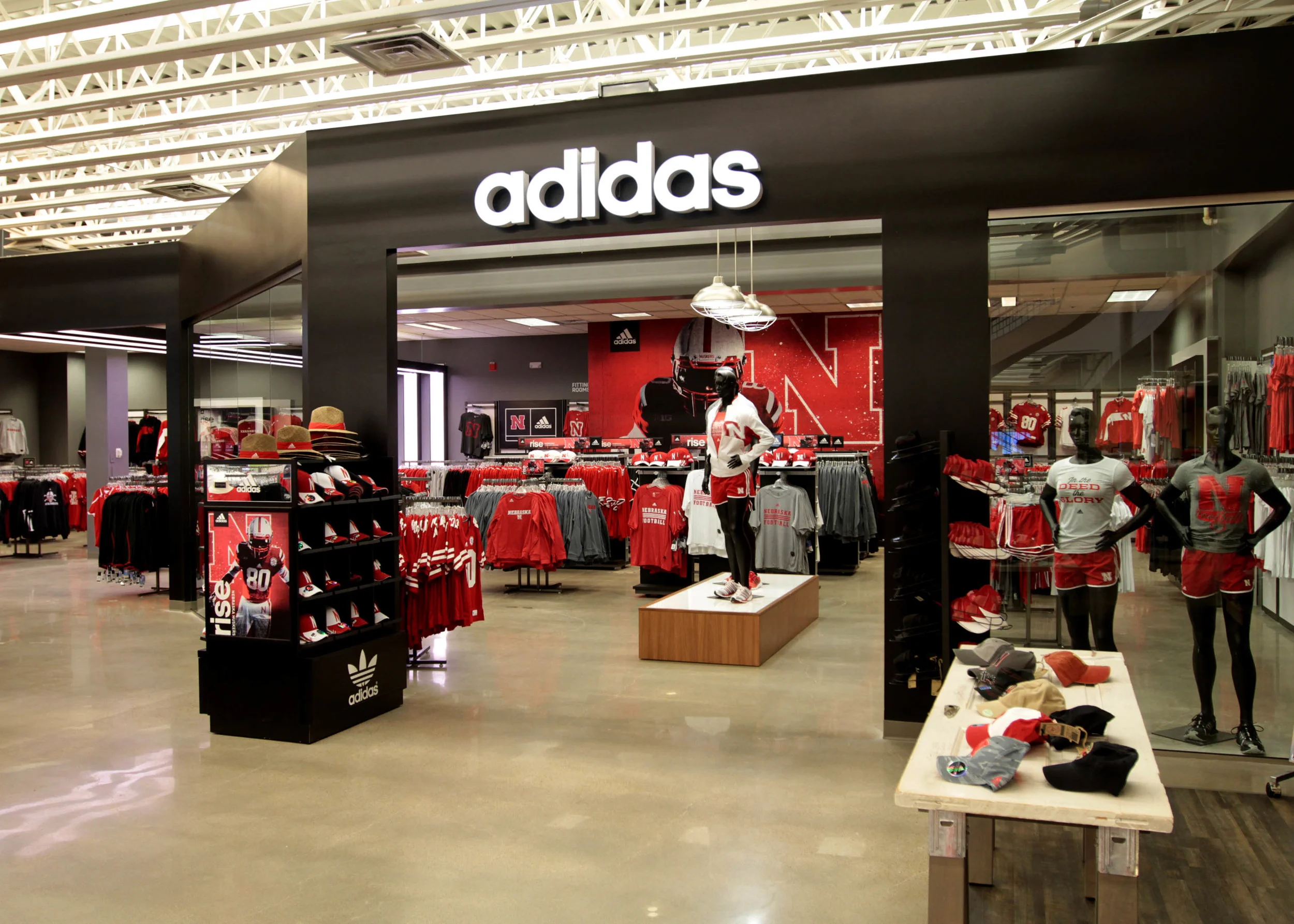 Adidas Shop: Nebraska Bookstore - Lincoln, NE — Campus Store Design