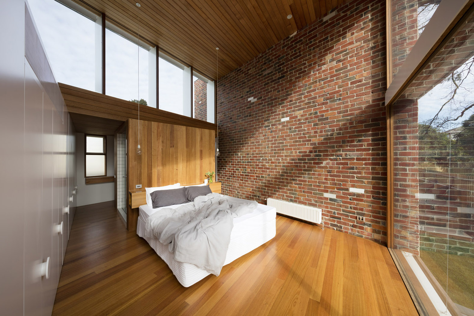 Camberwell House. Master Bedroom