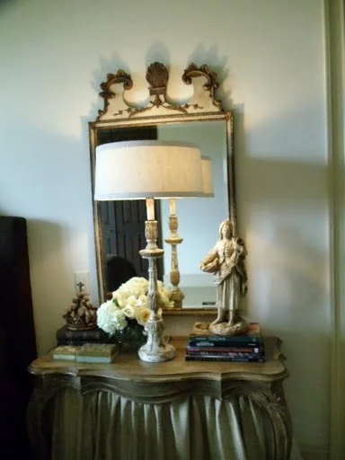dsc02092.jpgbedside.jpg