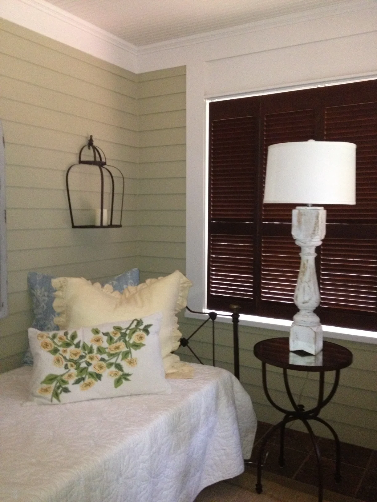 sleeping.porch.2.providence.design.jpg