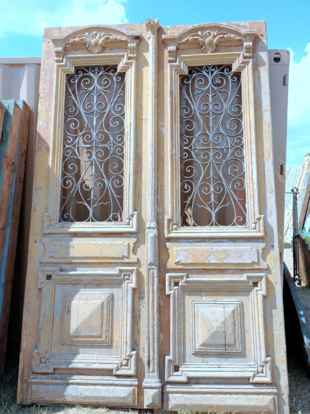 photo (2).JPGiron doorsa.jpg
