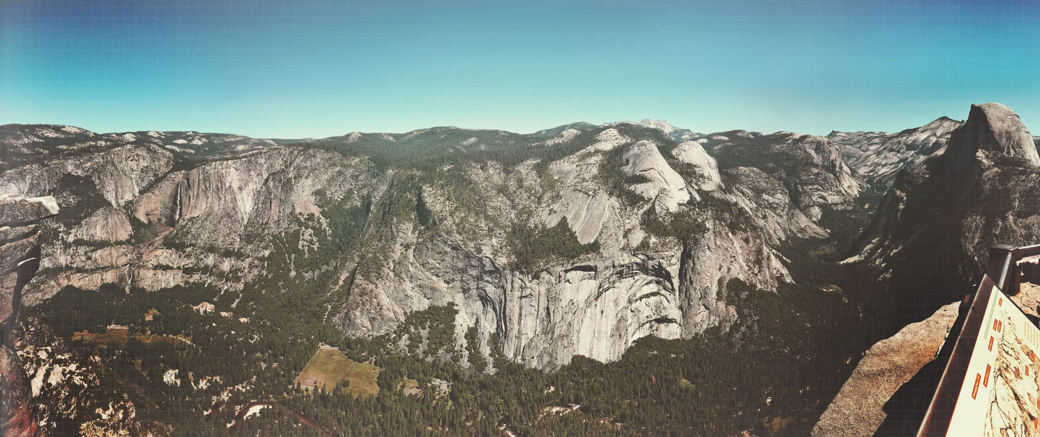 yosemite-GlacierPointPanorama_small.jpg