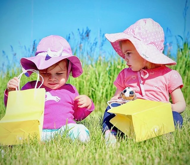 #toddlers #sunshine #sunhats #play #sweetmemories #photography #traversecity #northernblissphotography