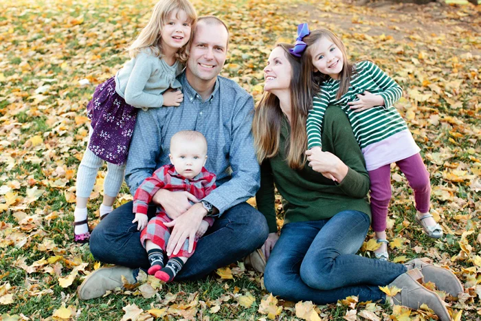 RobinCainPhotography_Denver_Family_Portraits_CheesmanPark_02.jpg