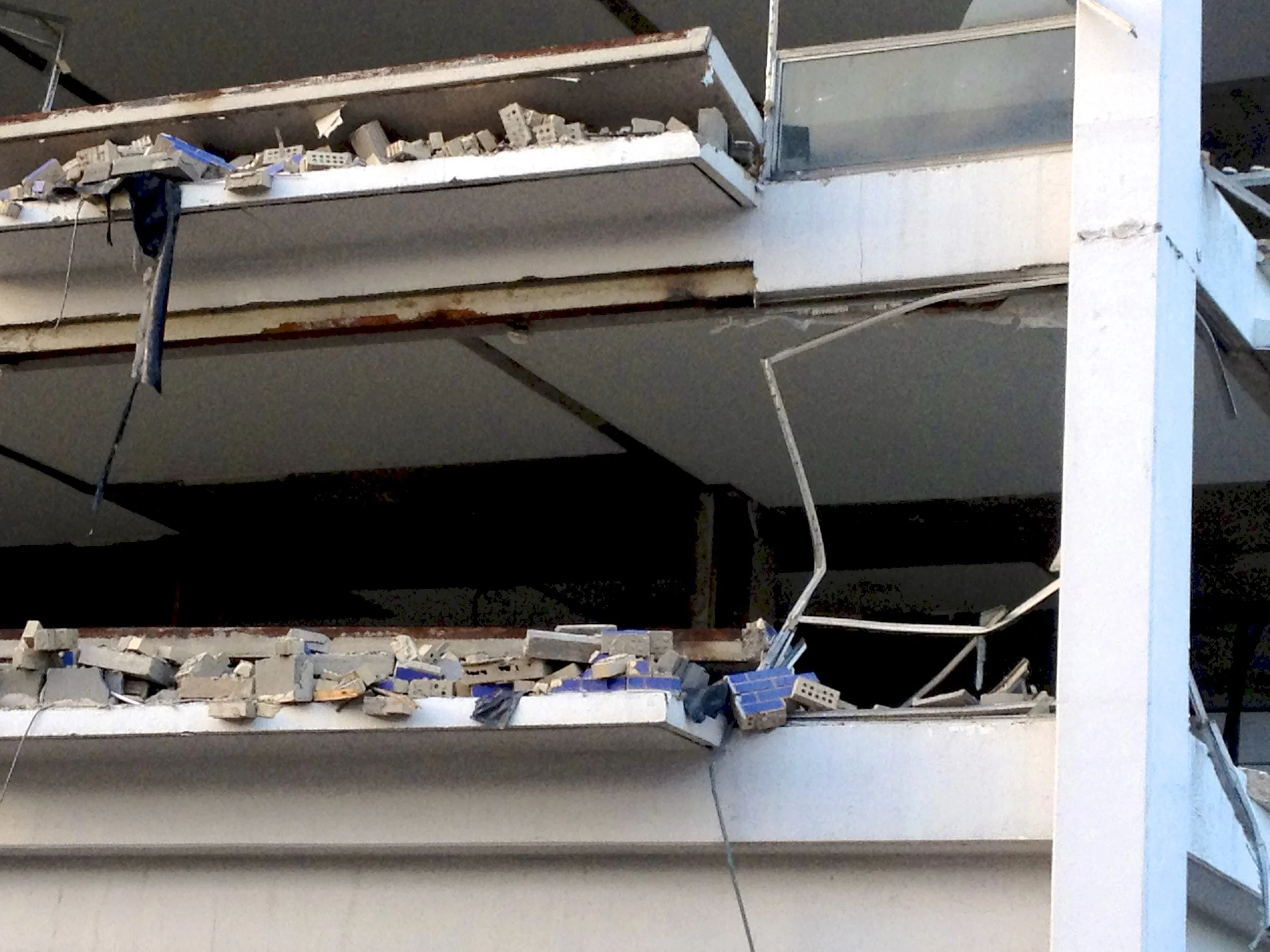 PurpleHotelDemolition 12.jpg