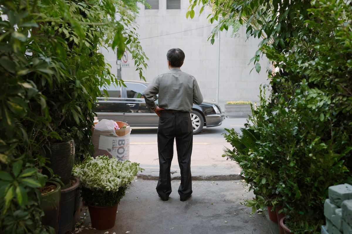 Side streets of Gwanghwamun (광화문).