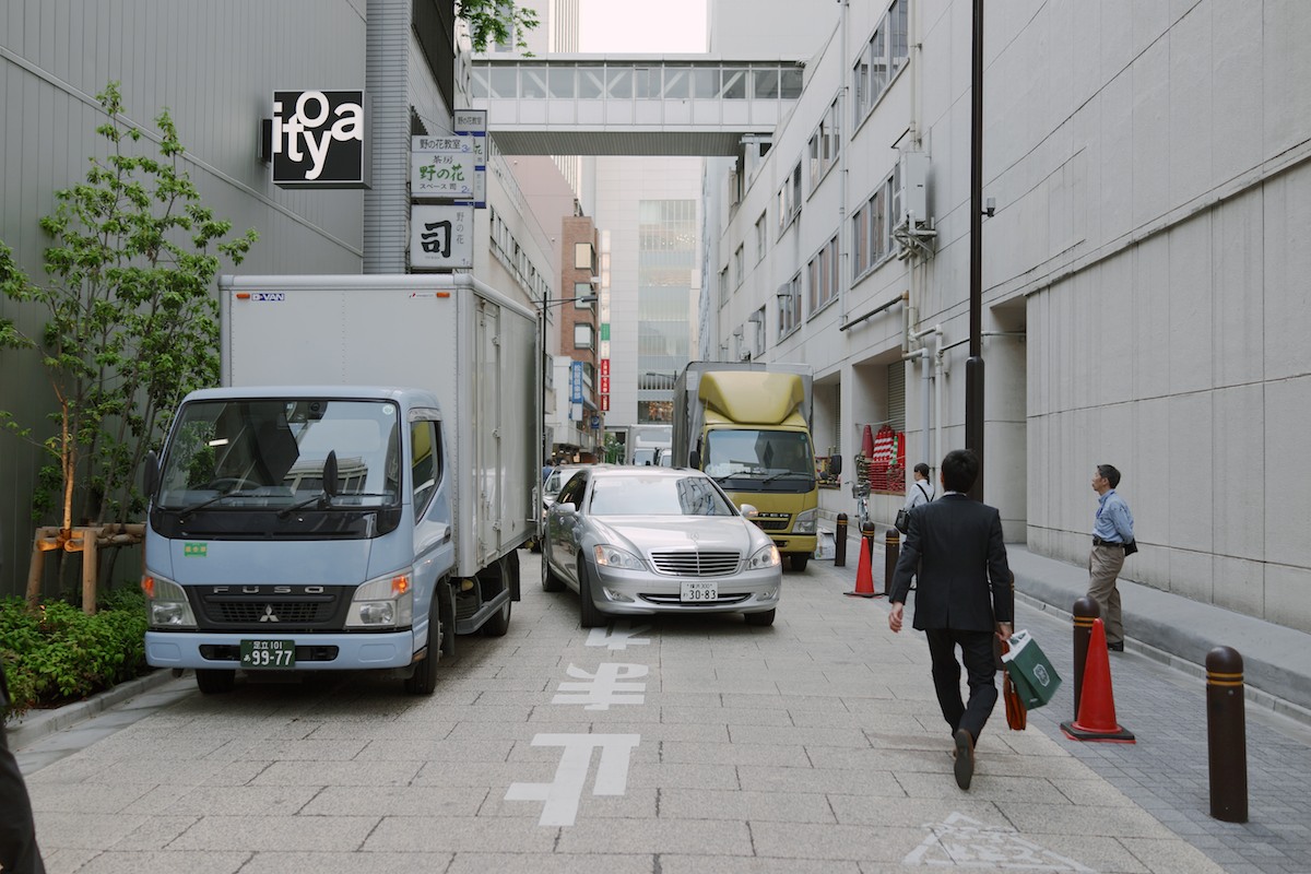 The clean streets of Ginza.