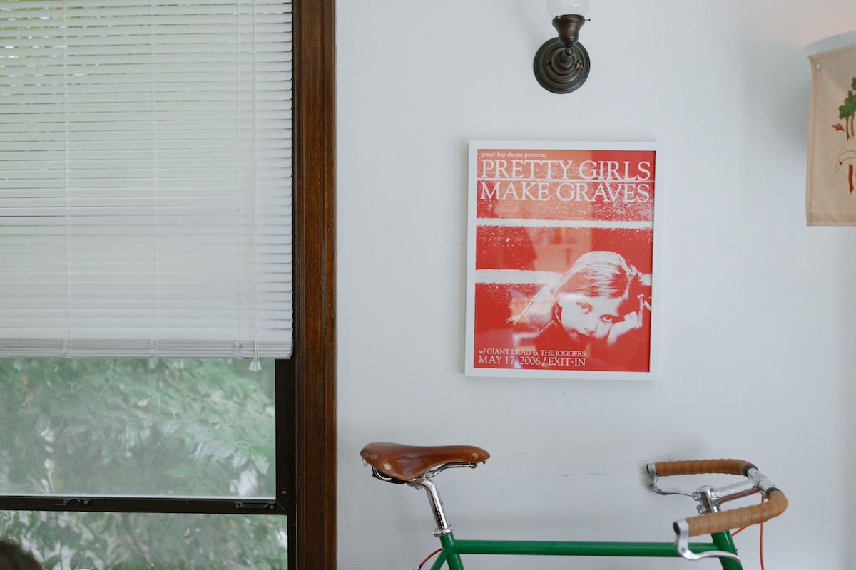 Seattle, Washington - indoor natural light