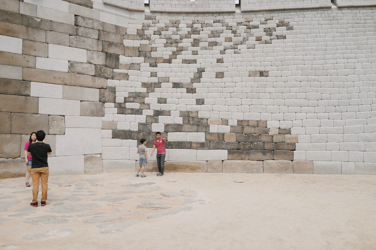 Seoul, Korea - outdoor natural light