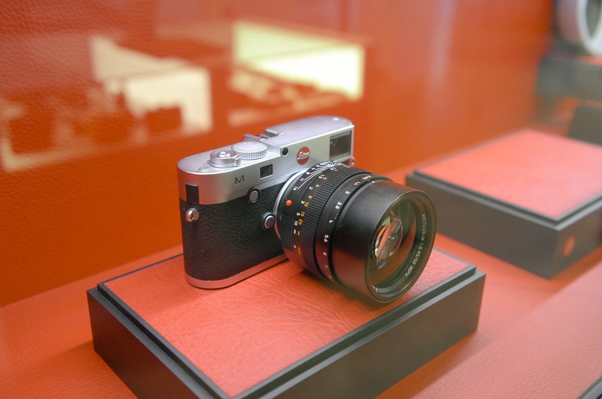 Leica T + SUMMICRON-T 1:2/23