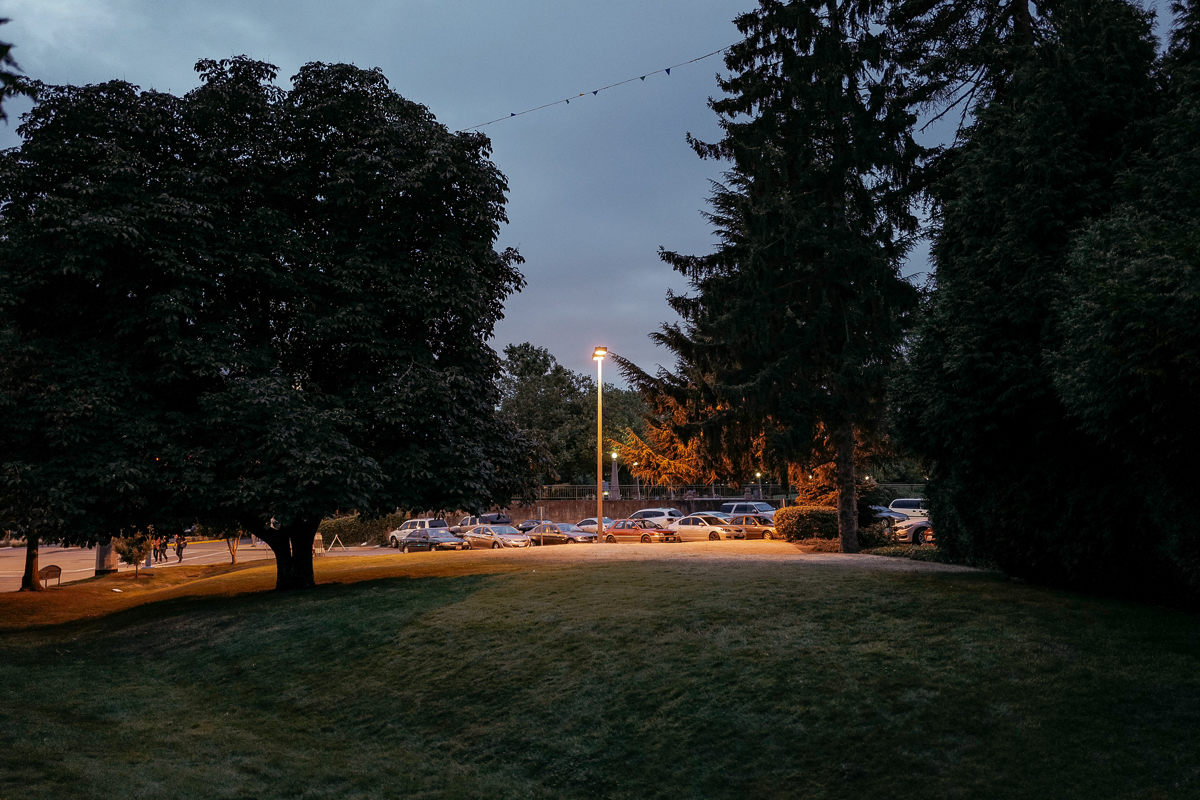 Leica Q — f 1.7 — ISO 1600 — Bellevue, USA