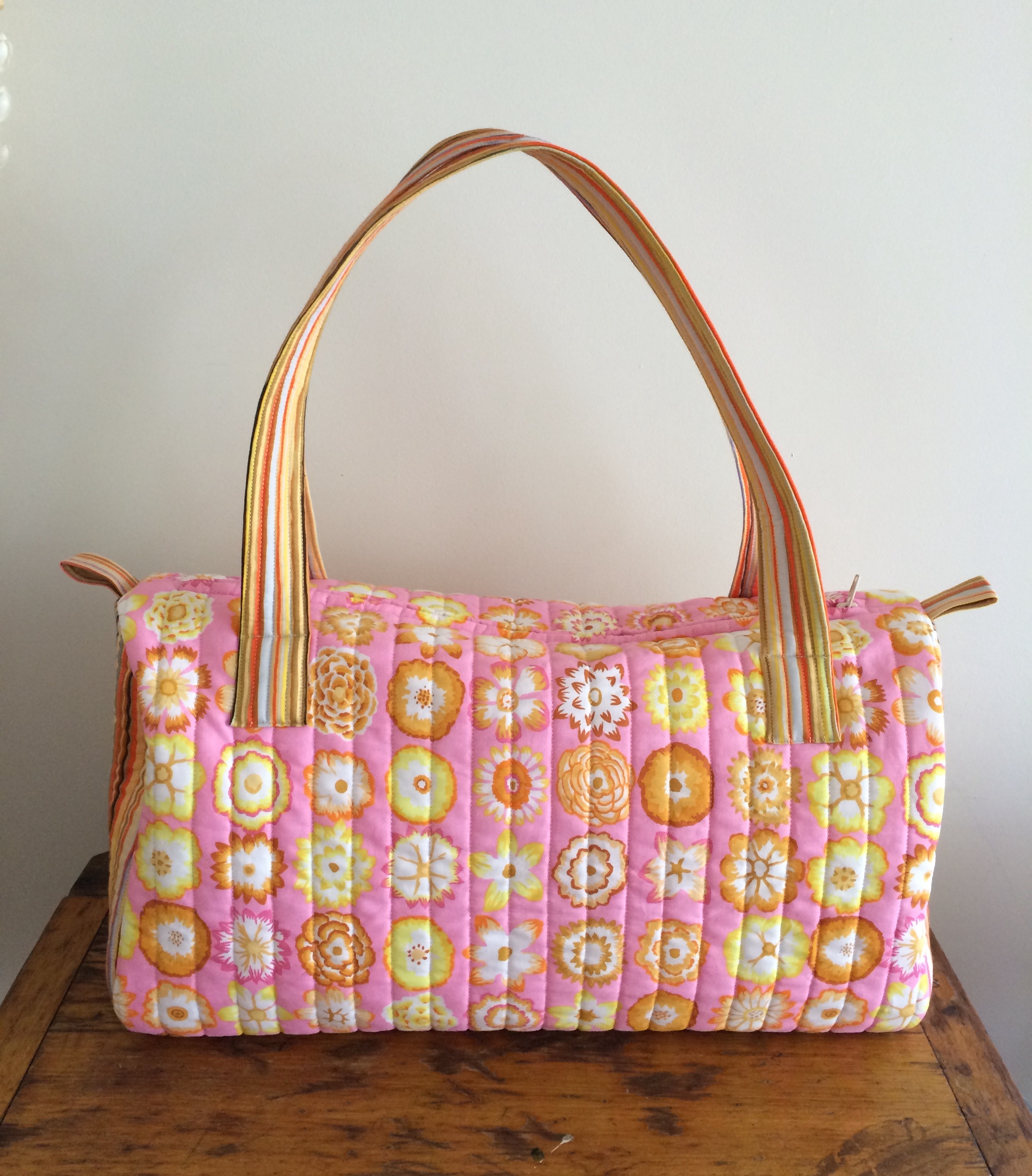 Weekend Valise in pink