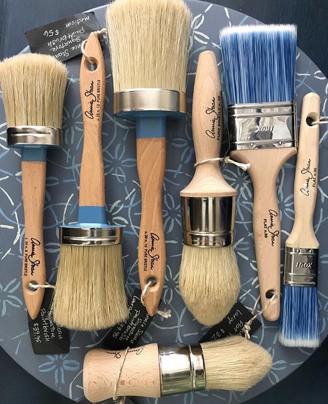 Image via Instagram, Brocantespirit