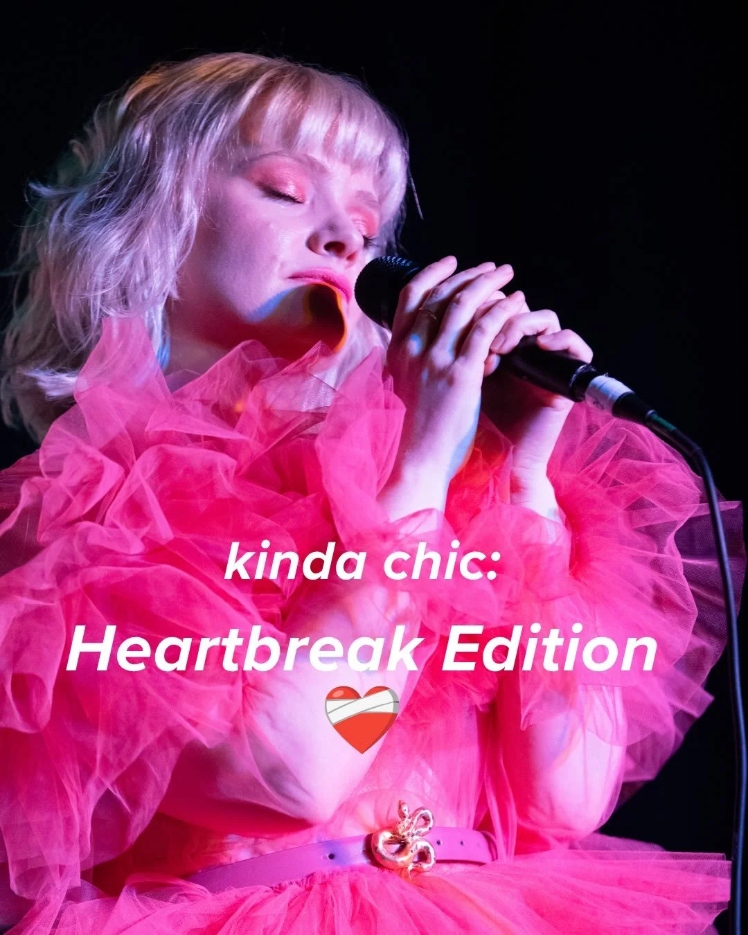 Behind the gigs, TV chats, songwriting sessions and smiling photos, Stephanie has actually been navigating a pretty broken heart. ❤️&zwj;🩹 Turns out you can be doing really exciting things AND crying to the same song 47 times. Who knew?! 😭
Heartbre