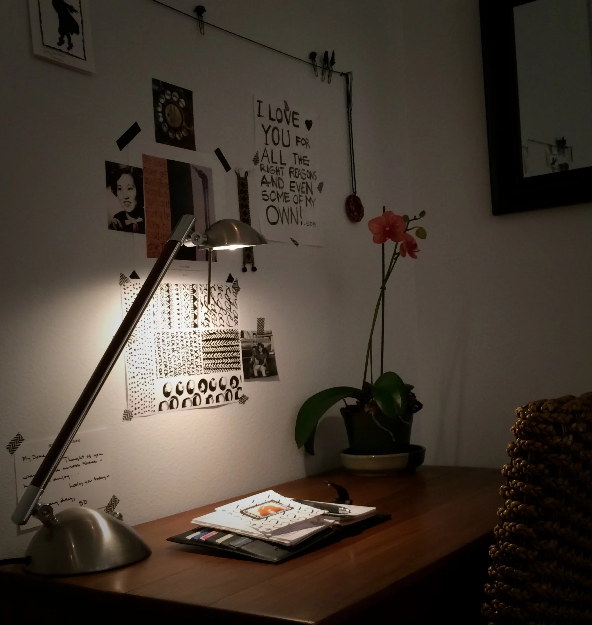 writing_desk.jpg