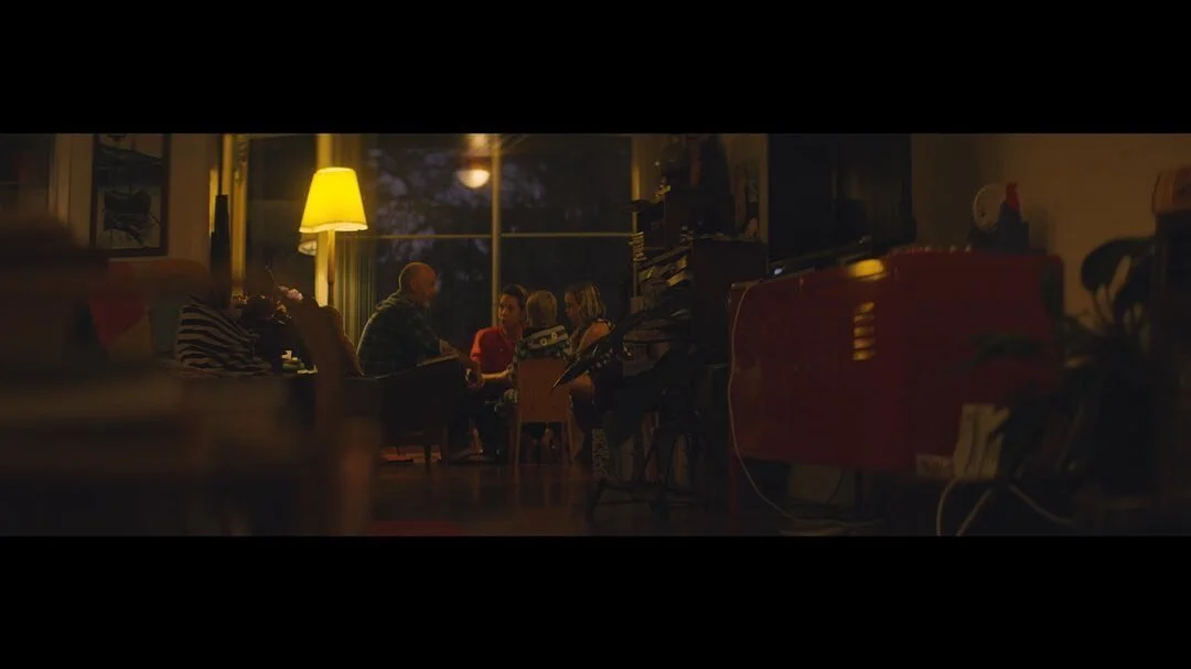 Some grabs from Together Alone, a series of isolation vignettes by @jasmintarasin. As a grand crew of two, we took a peek into the lives of several creative homes in our local community.

Director: @jasmintarasin 
DOP: 👋
Editor: @joellebaudet 
Colou