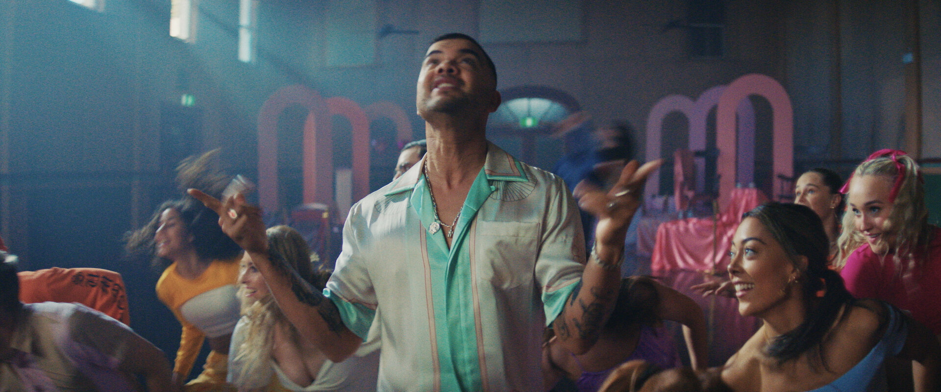 GUY_SEBASTIAN_FOR_LOVE_GRADE_V03.00_02_35_10.Still106.jpg