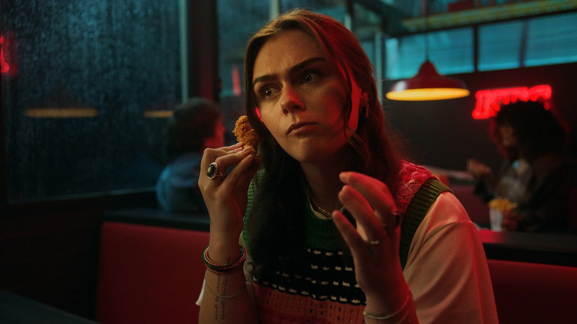 15sec KFC Hot and Spicy_OP59 Mix.00_00_25_01.Still008.jpeg