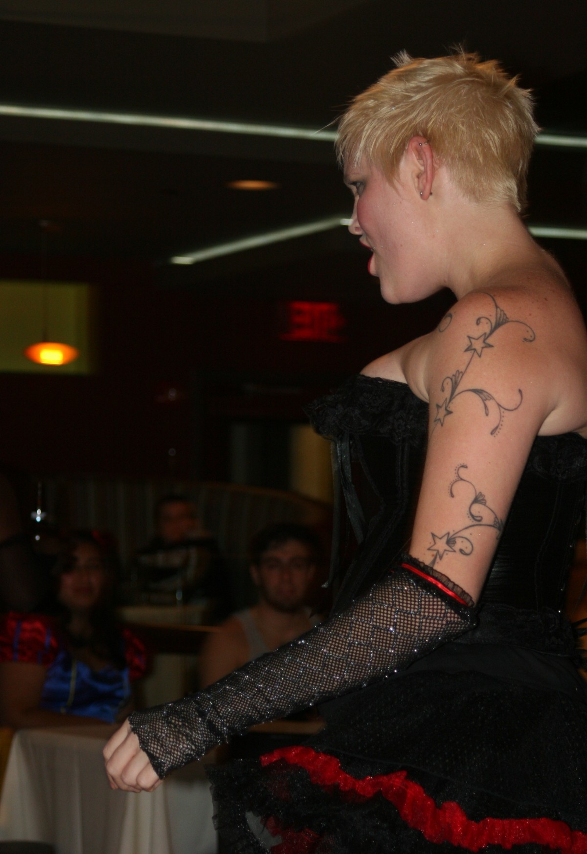 fairfax pride - fairy tale halloween, oct 30, 2011 044.jpg