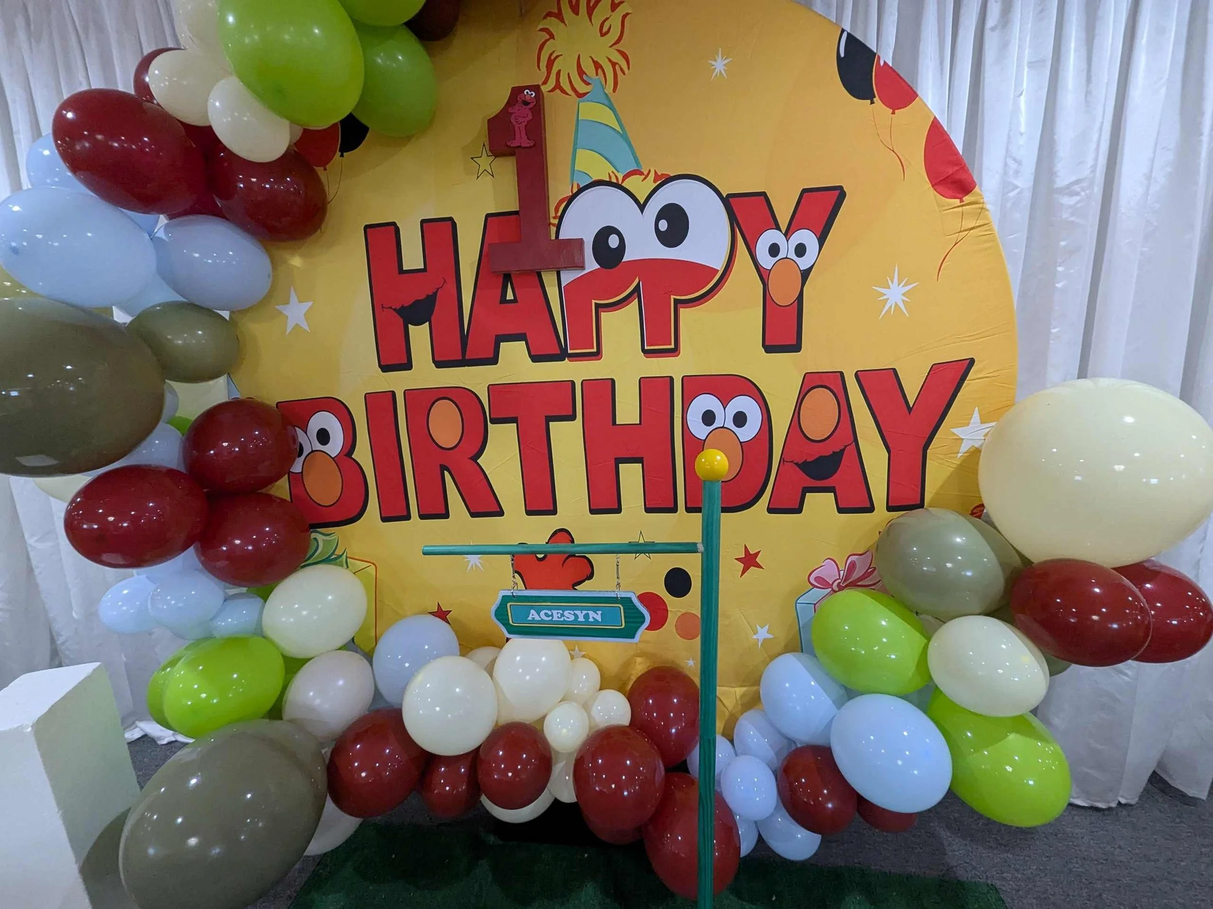 Elmo_1st_birthday 7.jpg