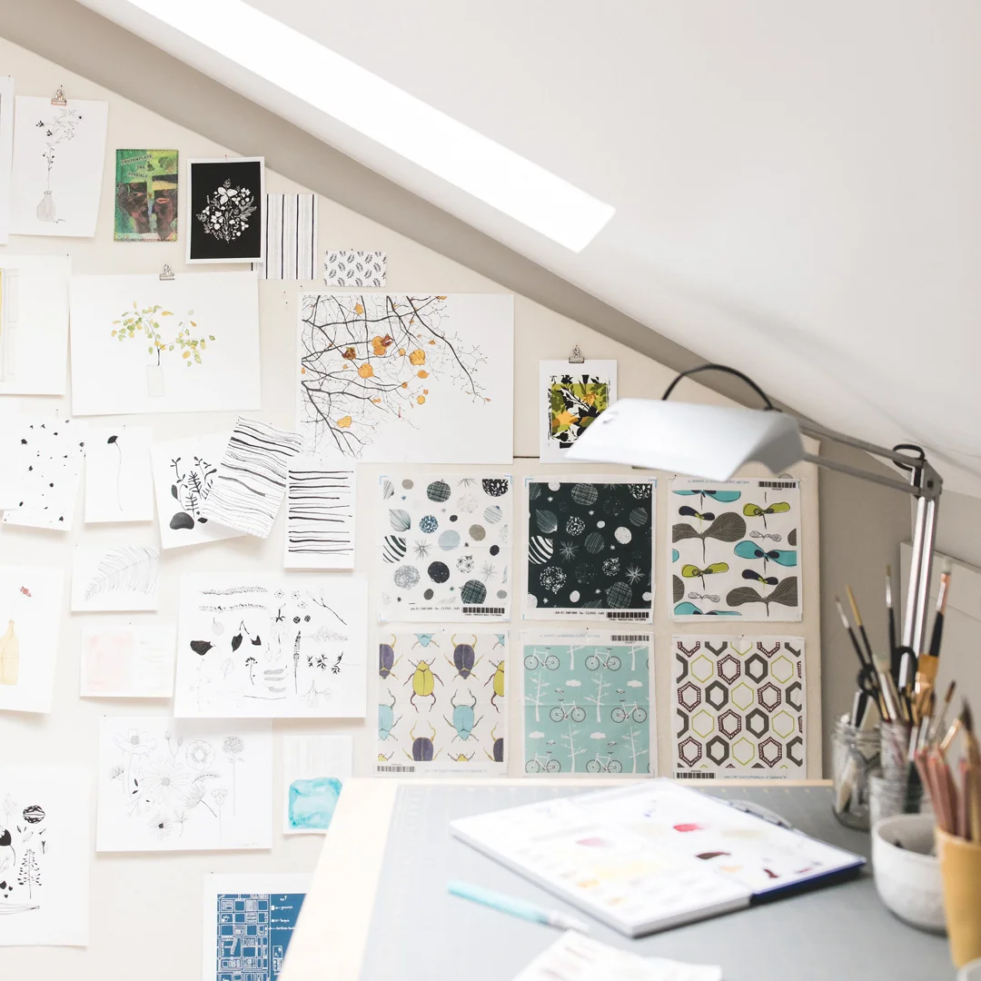 lauriebaars-studio-work-table.jpg