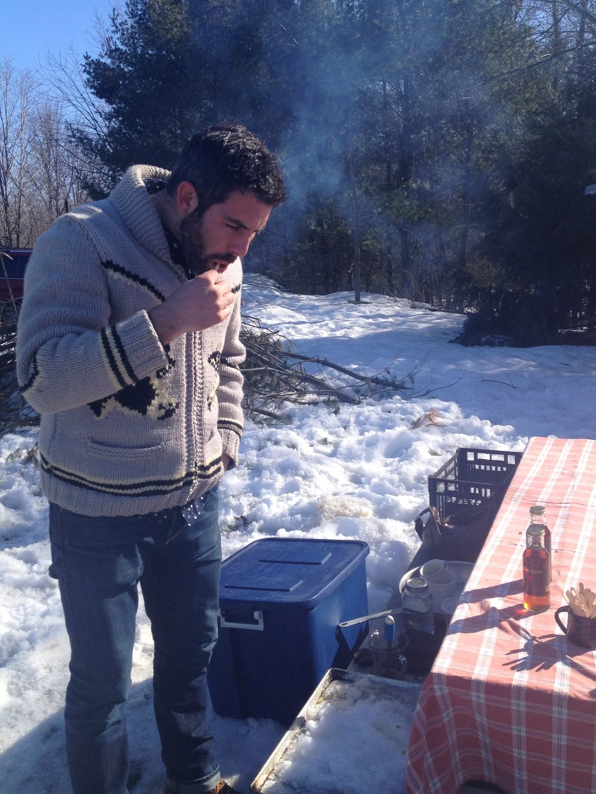 Andrew Gilbo @CitizenSwell testing out the taffy...
