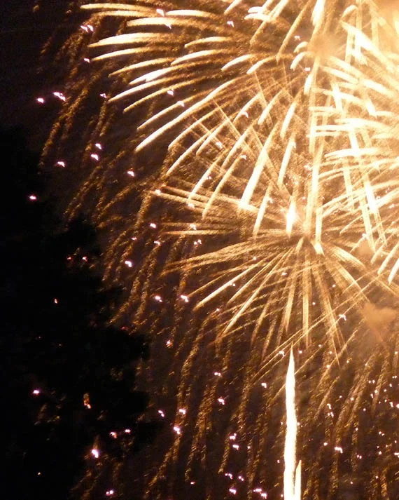 fireworks_web.jpg