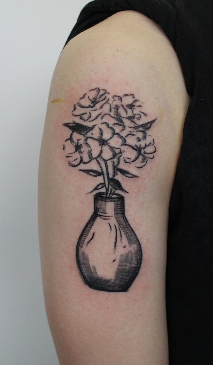 vase simple minimalist texture impressionist Jacqueline may tattoo art.jpeg