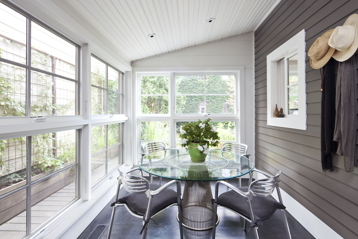 Smith House_Int House Porch Modern.jpg