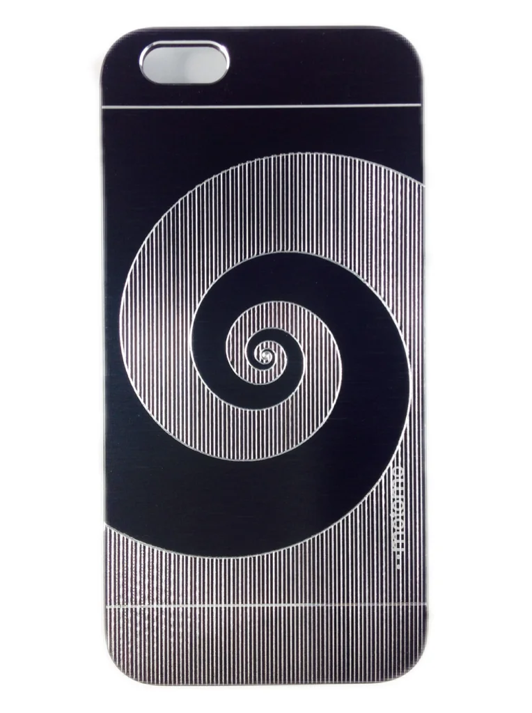 DigitalCarver-iPhoneCase-Spiral-UpDown.JPG