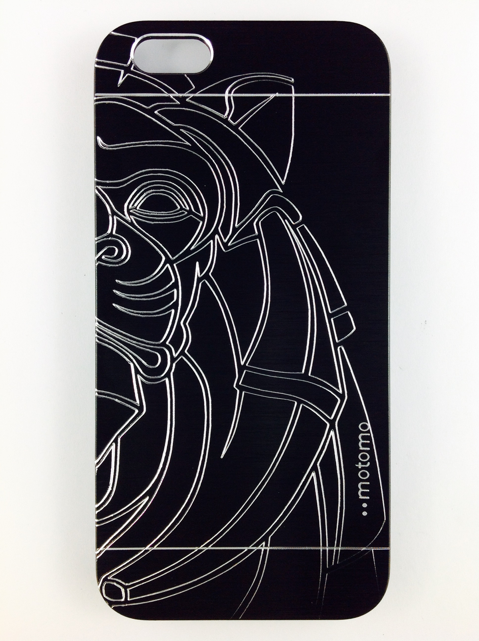 DigitalCarver-iPhoneCase-LionHead.jpeg