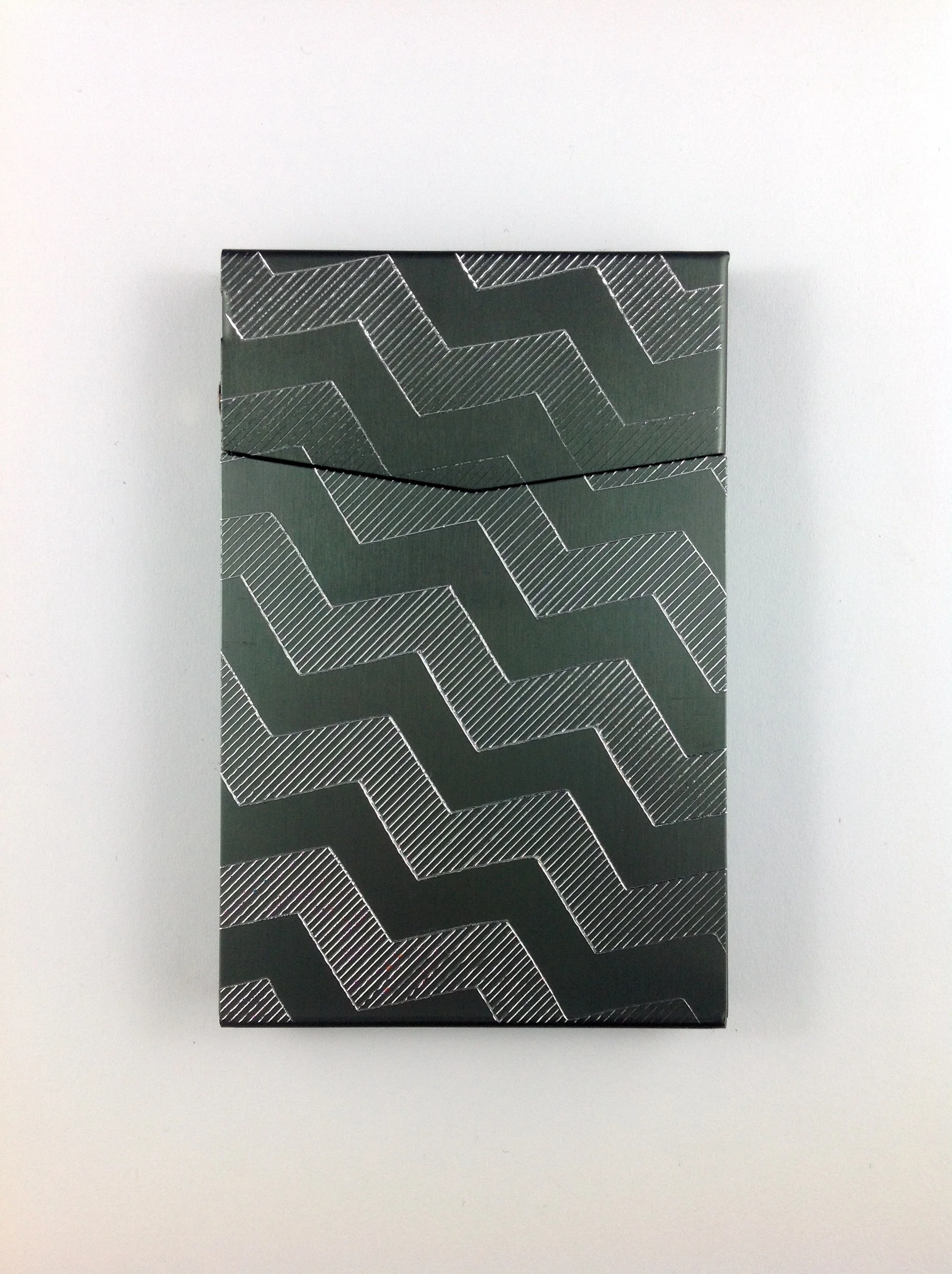 DigitalCarver-FlipCase-ZigZag.jpeg