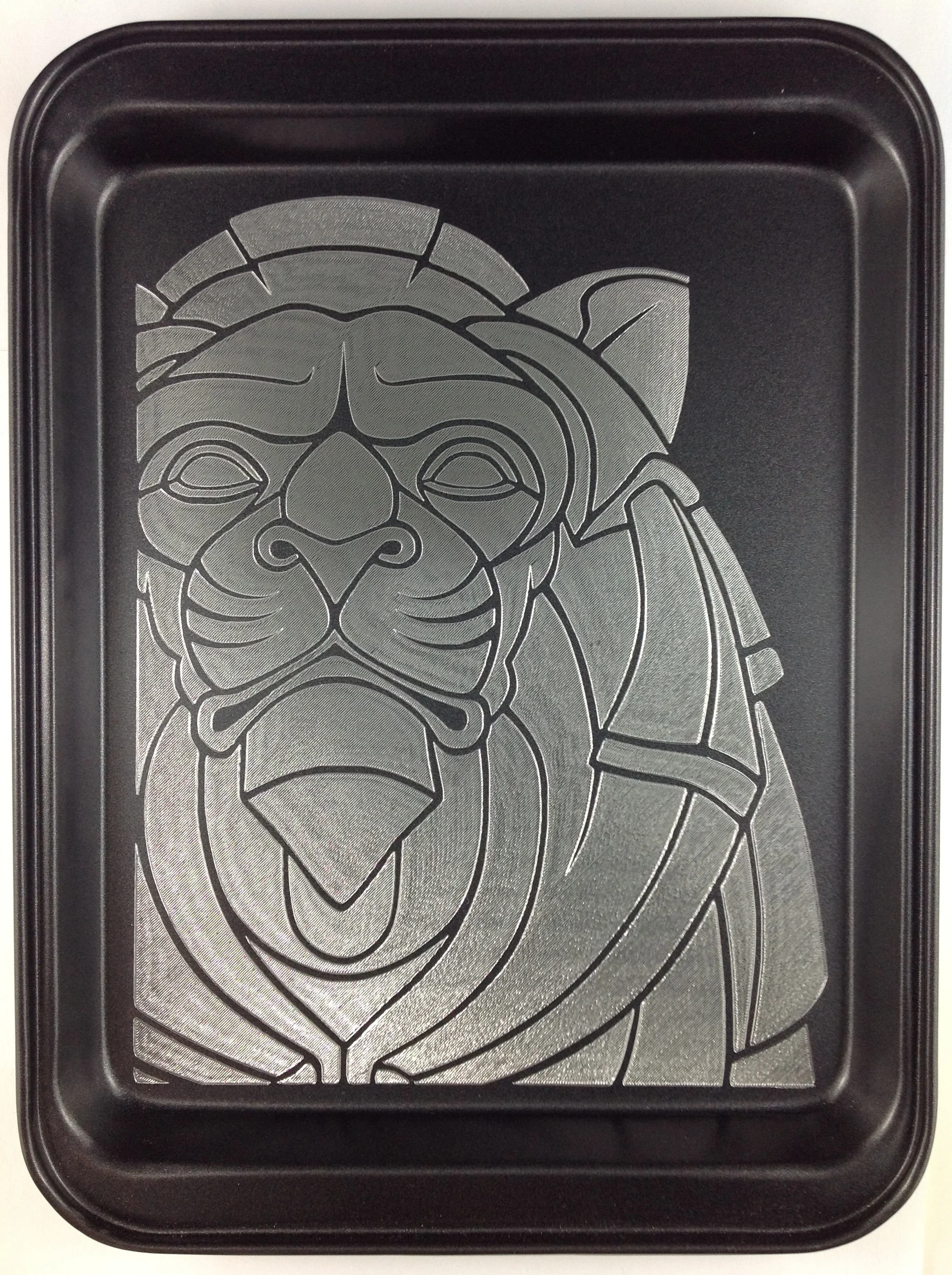 DigitalCarver-BlackTrays-LionHead.JPG